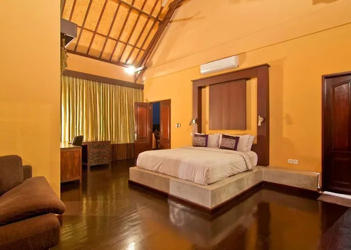 Uluwatu Huge 6 Bed - G8 Views & Child Friendly *