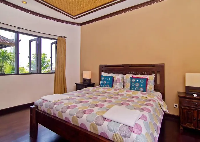 Uluwatu Huge 6 Bed - G8 Views & Child Friendly Villa Jimbaran