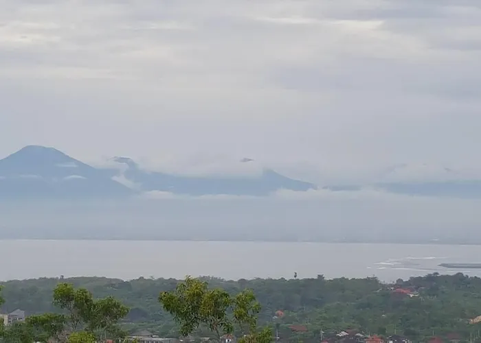 Uluwatu Huge 6 Bed - G8 Views & Child Friendly Jimbaran