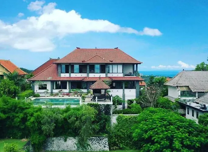 Uluwatu Huge 6 Bed - G8 Views & Child Friendly