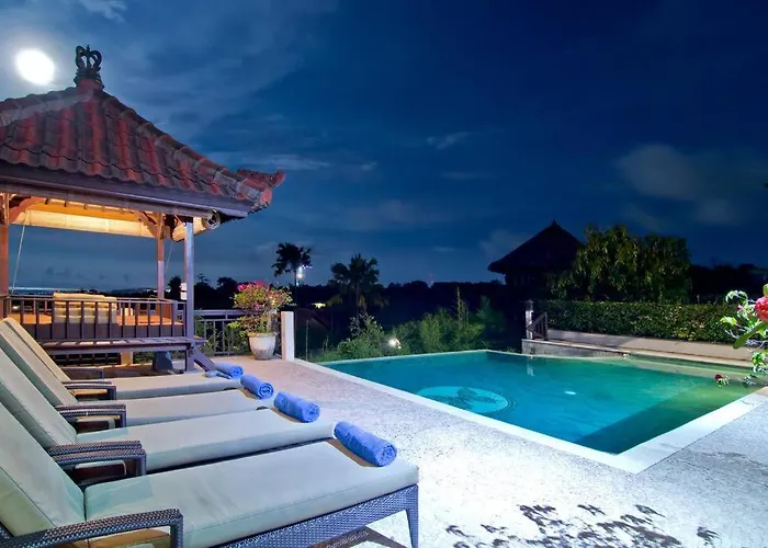 Uluwatu Huge 6 Bed - G8 Views & Child Friendly Villa *