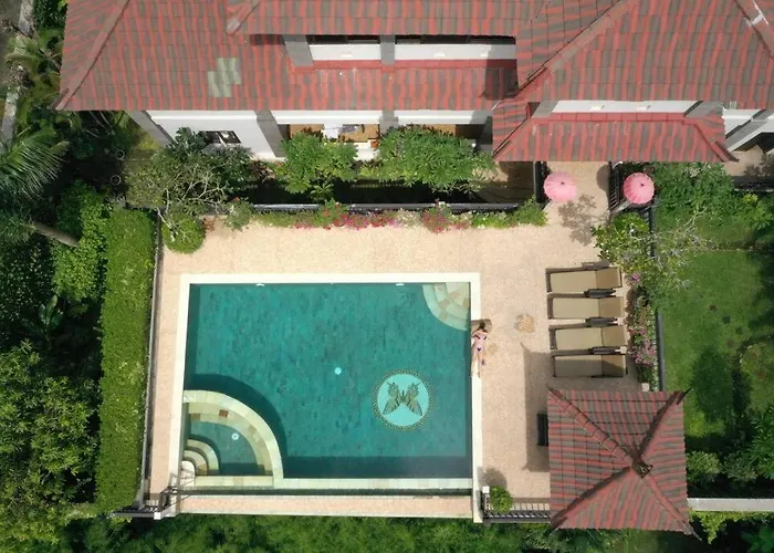 Uluwatu Huge 6 Bed - G8 Views & Child Friendly Jimbaran